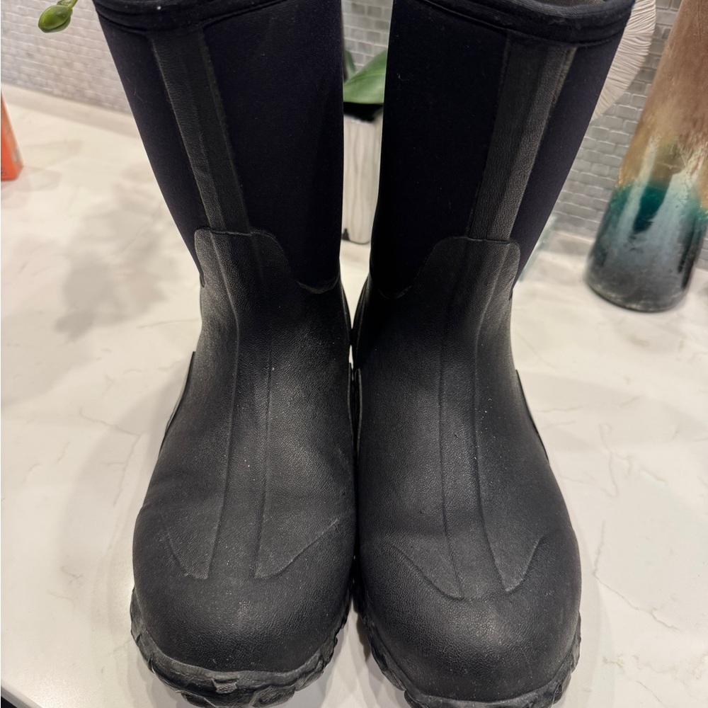 Mens Bogs Black Waterproof Footwear